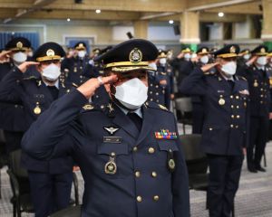دیدار جمعی از فرماندهان نیروی هوایی و پدافند هوایی ارتش با فرماندهی معظم کل قوا